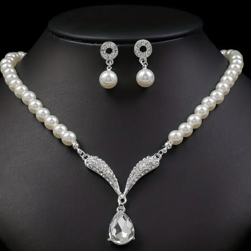 Necklace set - Picture 2 of 5